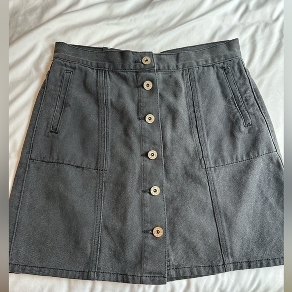 Umgee Dresses & Skirts - Umgee gray denim button down skirt size 29